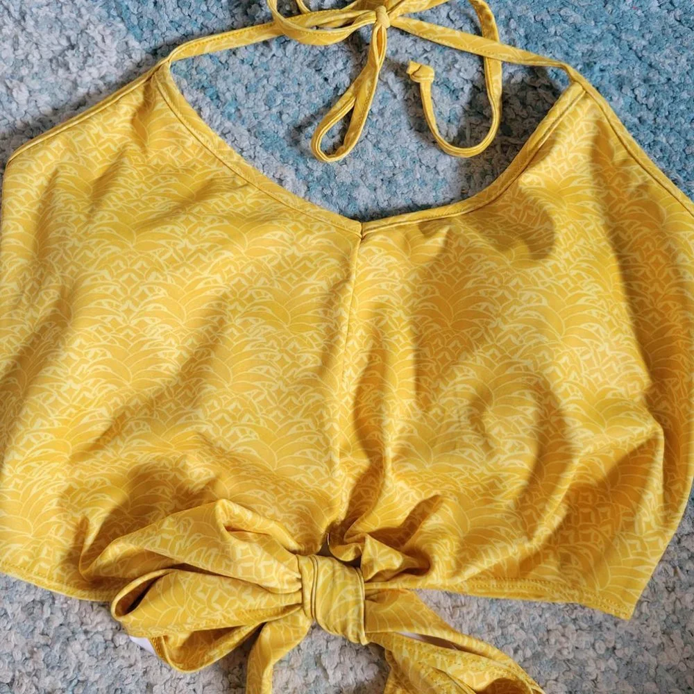 KORTNI JEANE Golden Pineapple Tie Up swim top - Picture 1 of 1